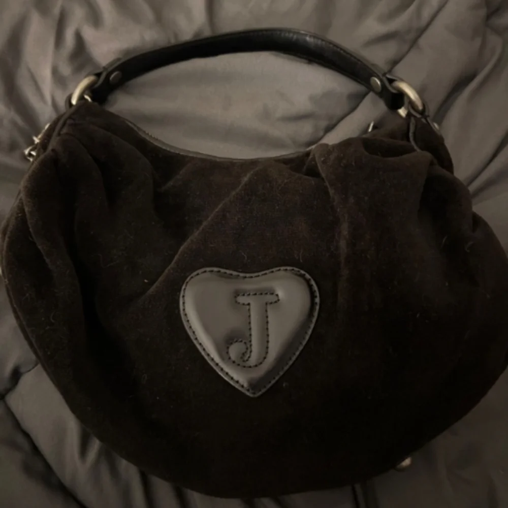 Juicy Couture Black and Pink Shoulder Bag - Picture 2 of 6